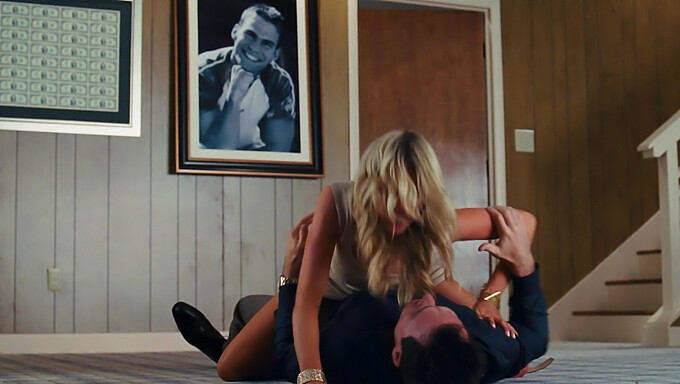 Katrina Bowden'S Captivating Performance In ''American Reunion''