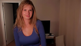 Russische Blondine Geeft Een Hardcore Blowjob In Pov