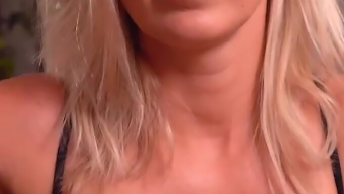 German Handjob And Cumshot In Oily Pov With Turkish Twist