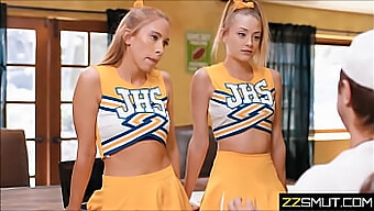 Cheerleaders و مربی در اتاق خوابگاه تابو درگیر رابطه جنسی مقعدی هستند