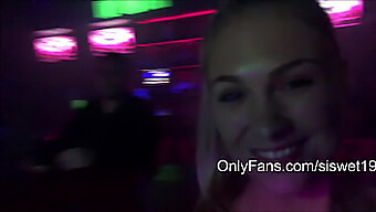 Public Teen Tease In Disco Benicomber With Exposed Pussy