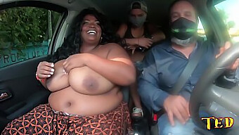 ¡hermosas Y Gordas Brasileñas Ela Baez Con Tetas Grandes Naturales En El Sexo En Coche!