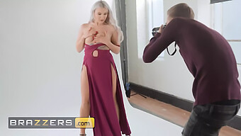 Lana Roses Nakenfotografering Hettar Till Med Oväntad Oralsex Och Handjobb.