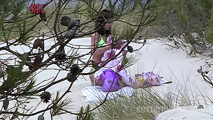 Gestrande Amateurs Genieten Van Naakt Baden Op Het Strand Van Mesquida, Mallorca